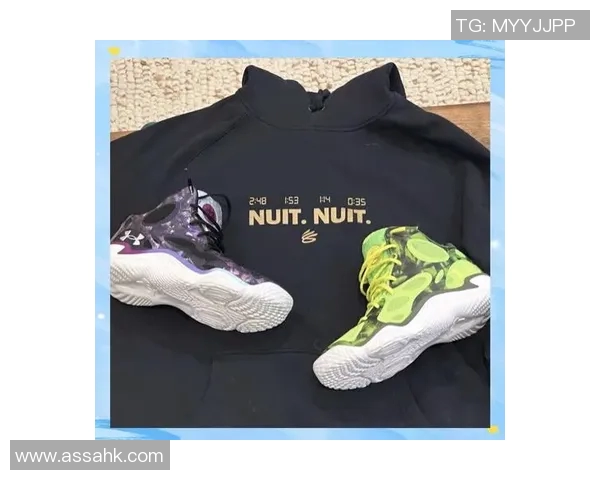 宽脚球星如何选择适合自己的足球鞋提升场上表现